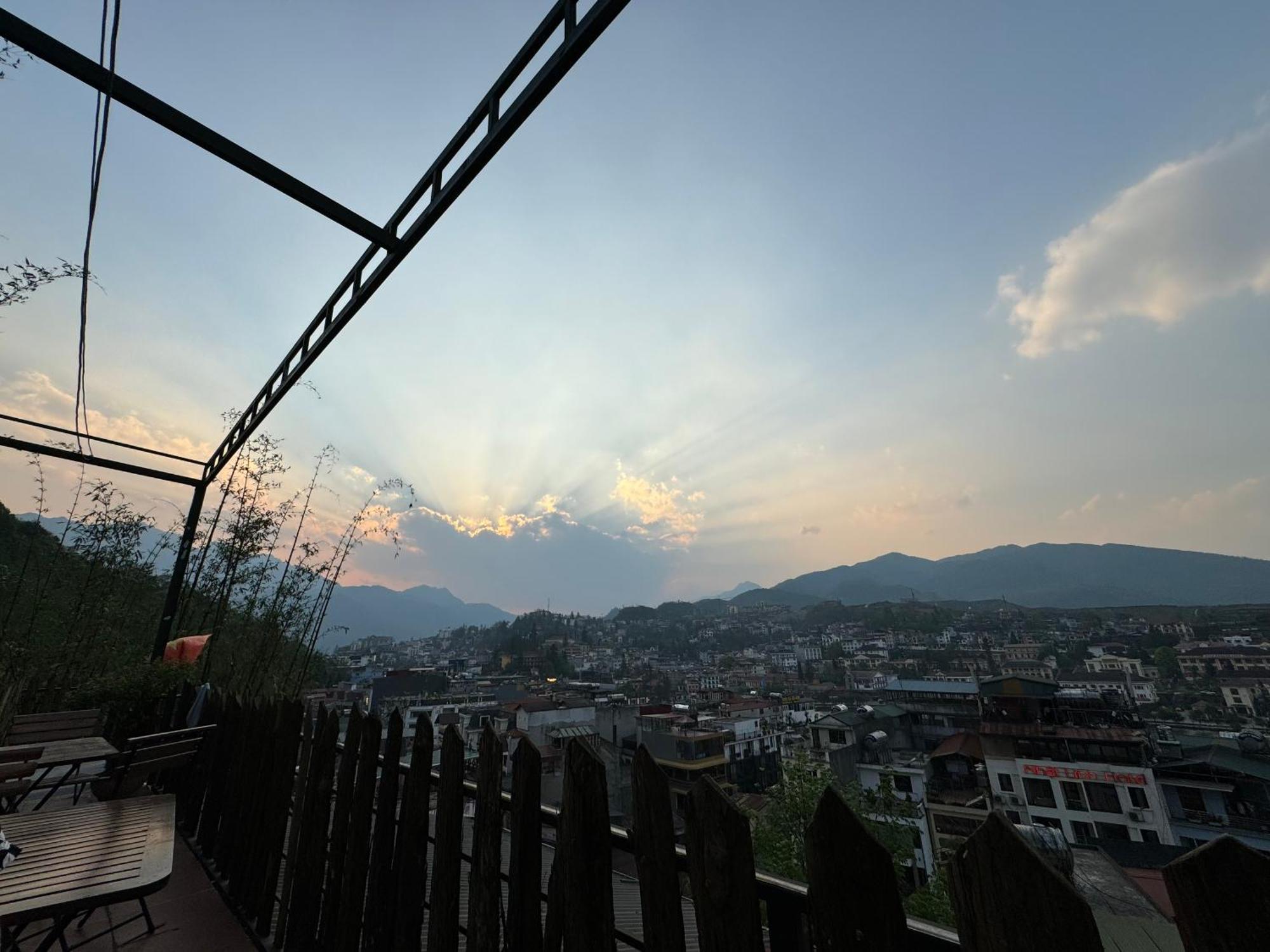 Central Sapa Serenity Homestay Экстерьер фото